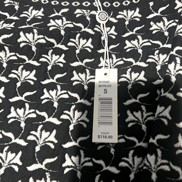 Max Studio NWT floral print sweater dress - Picture 4 of 5